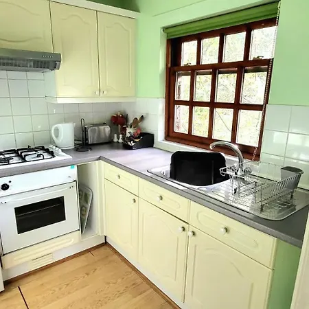 ウッドランズ 4*