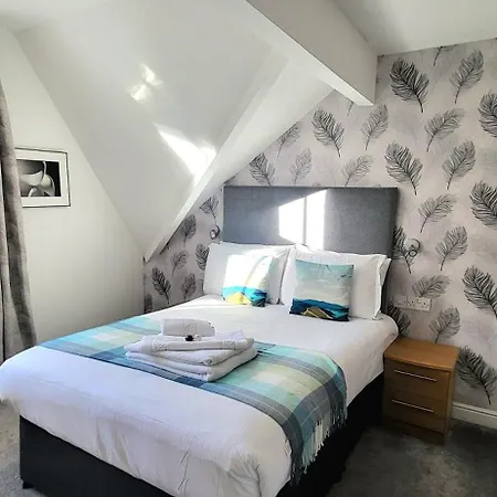 Woodlands Pensionat 4*