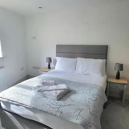 ゲストハウス ウッドランズ