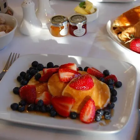 ウッドランズ ゲストハウス