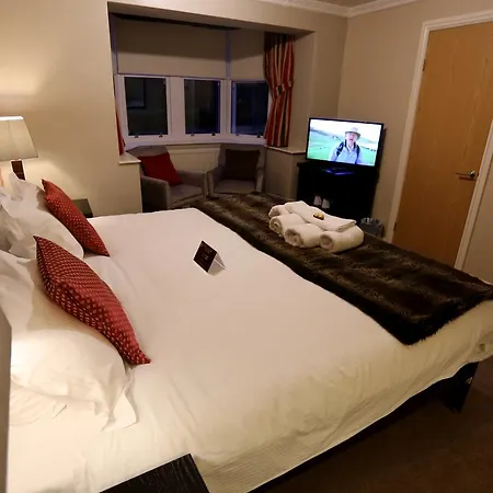 Woodlands 4*