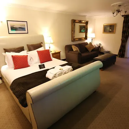 Woodlands 4*