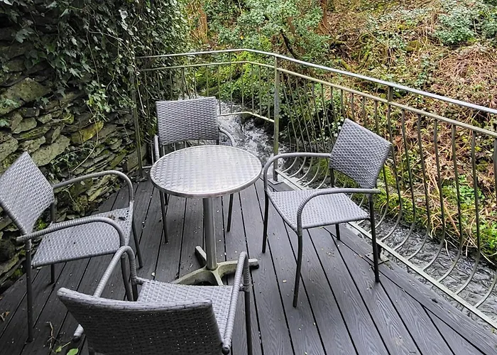 بيت ضيافة Woodlands 4*